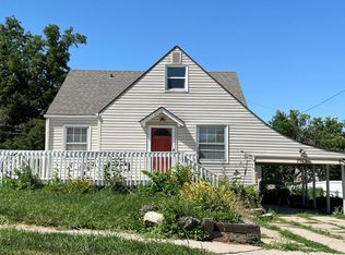 7742 State St, Ralston, NE 68127