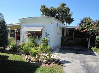 5D Douglas Dr, Tavares, FL 32778