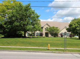 40125 Bainbridge Rd, Solon, OH 44139