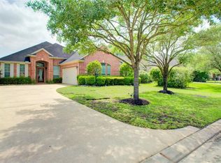 15323 Stoneridge Park Ln, Cypress, TX 77429