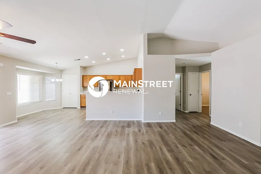 40144 N Lerwick Dr — Photo 3