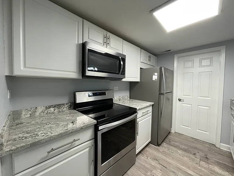 509 Aurora Ave #506 — Photo 16