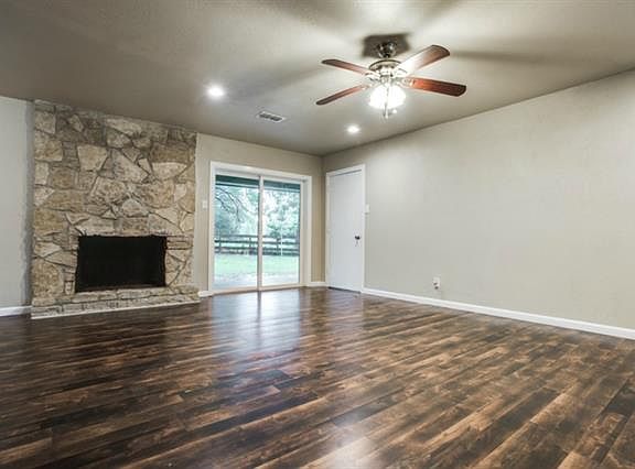 4th image of 105 Kiowa Dr S