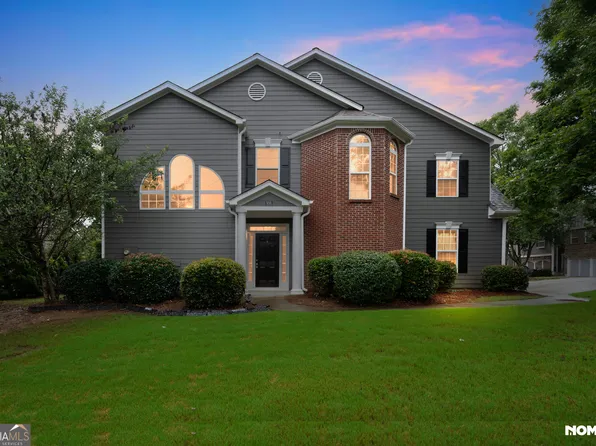 956 Pierce Ivy Ct, Lawrenceville, GA 30043