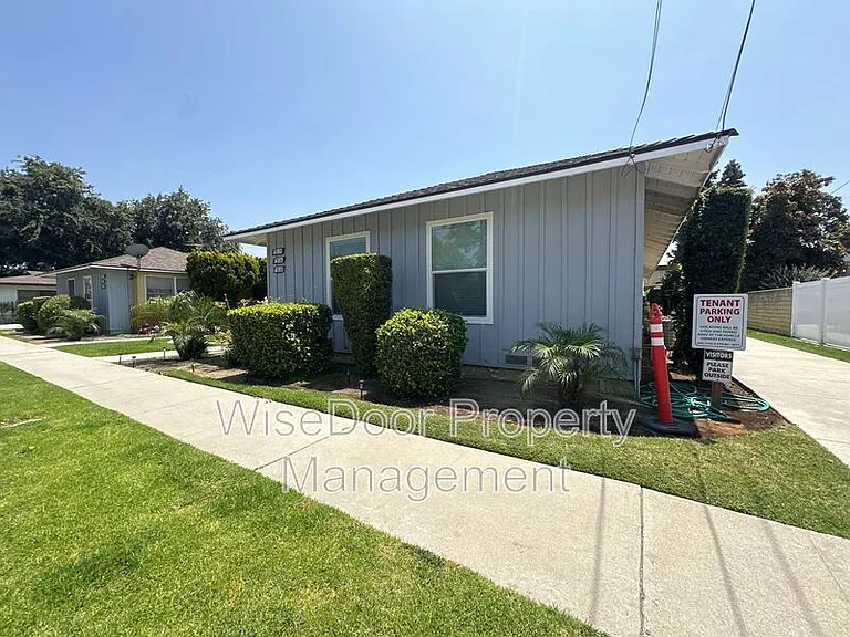 7838 2nd St — Photo 14