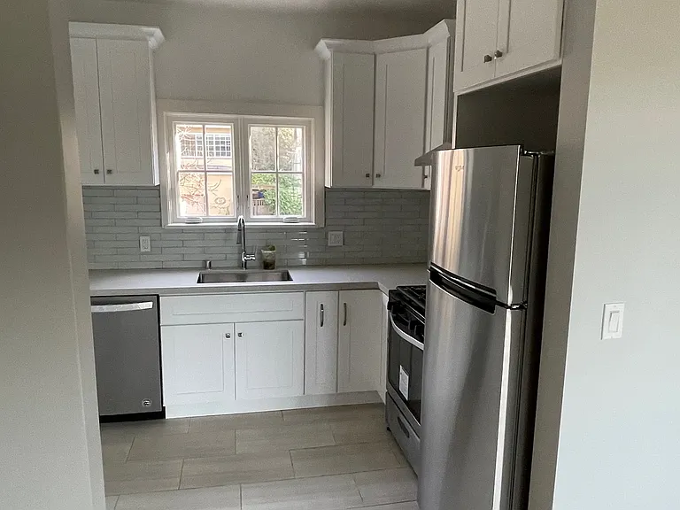1640 Euclid Ave #3 — Photo 7