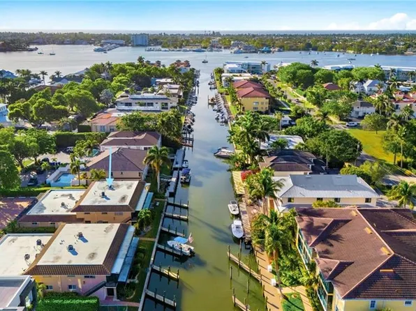 1517 Chesapeake AVE #B3, NAPLES, FL 34102