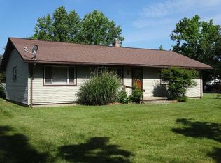 1625 S 3rd St, Clinton, IN 47842