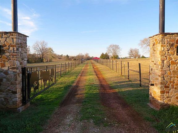 2nd image of 4307 County Road 2604