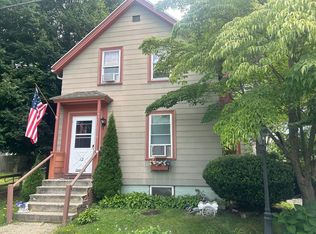 12 Sumner St, Saugus, MA 01906