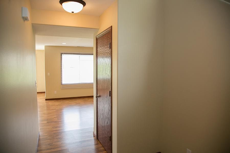 8300 Old Highway Rd, Dubuque, IA 52002 Zillow