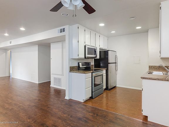 4th image of 339 S Catalina Ave APT 225