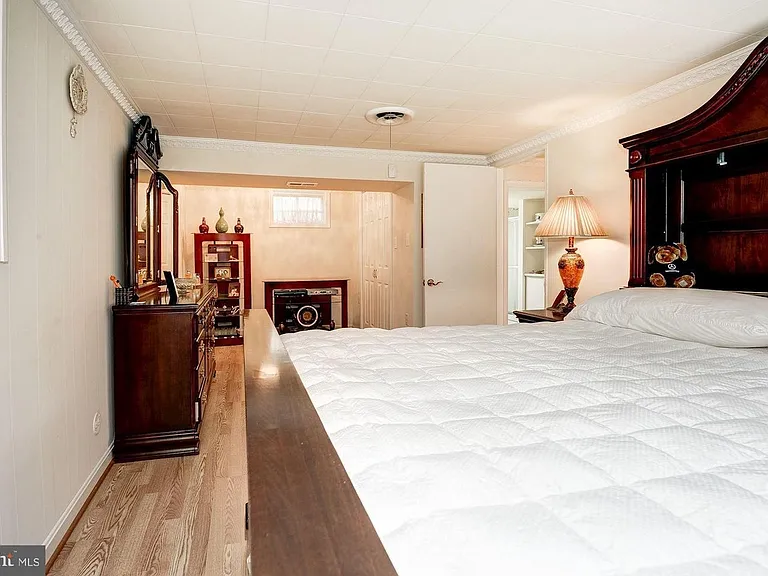 2902 Pine Spring Rd — Photo 15