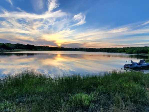 159 Southern Cut Off Rd, Mineral Wells, TX 76067