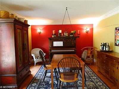 2nd image of 15102 Camden Cir