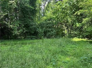 3627 Milhaven Rd, Winston Salem, NC 27106