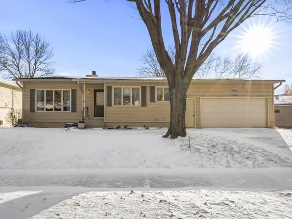 3526 15th Ave NW, Rochester, MN 55901