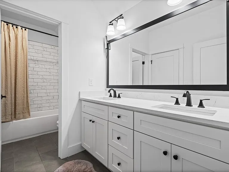 3346 Kenyon Creek Dr NW — Photo 35