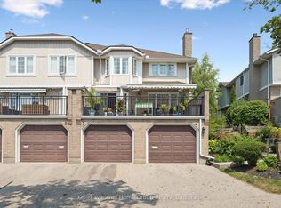 106 Woodlawn Rd E #4, Guelph, ON