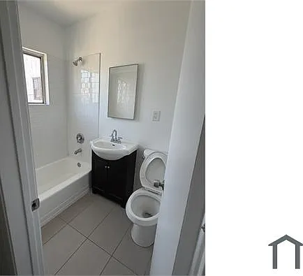 1213 Gordon St #12 — Photo 2