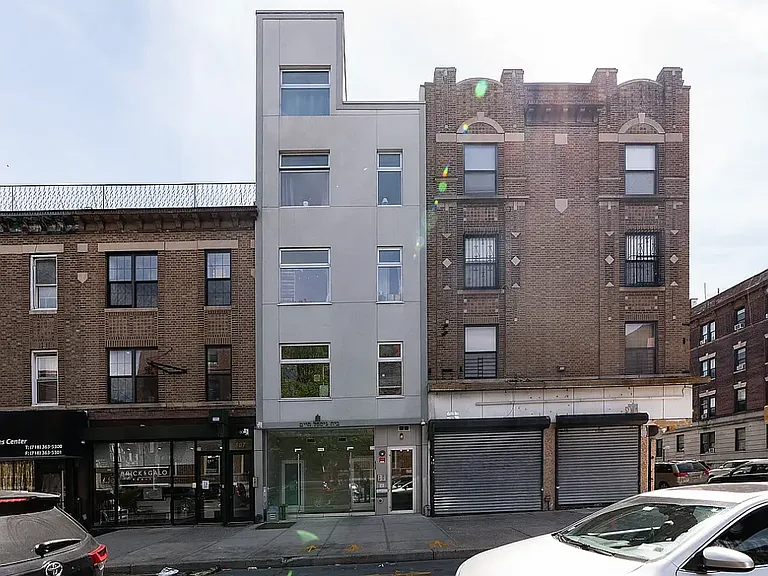 309 New York Ave #3F — Photo 15