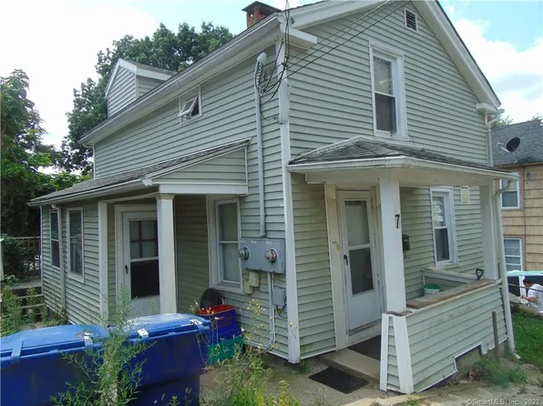 7 Fleet Street, Waterbury, CT 06704