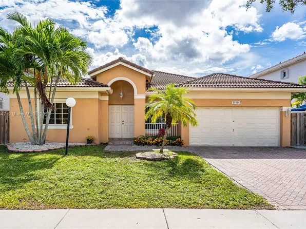 13048 SW 136th Ter, Miami, FL 33186