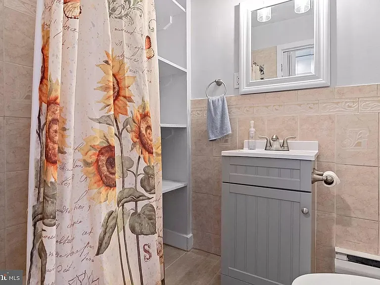 2846 Almond St — Photo 14