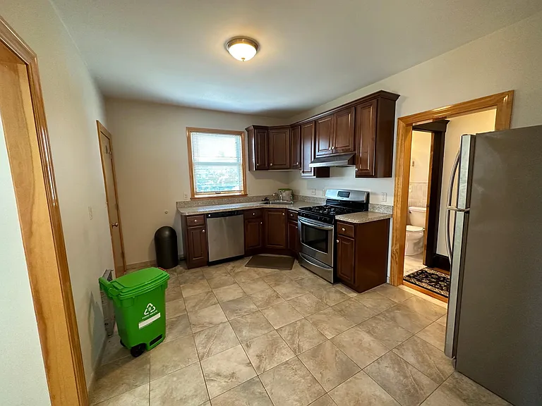 28 Matchett St #2 — Photo 9