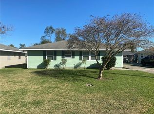 114 30th St, Belle Chasse, LA 70037