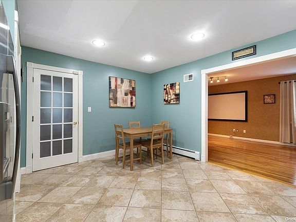 3rd image of 134 Seward Ave