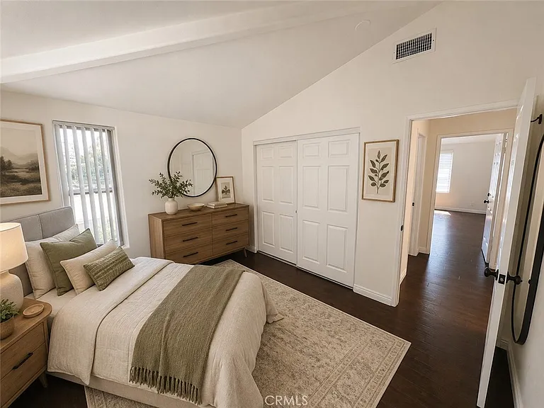 15750 Devonshire St — Photo 17