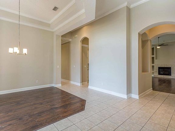 5th image of 6177 Lowmoor Way