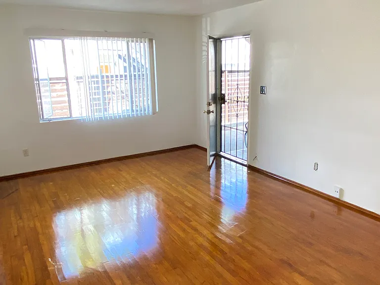 4125-31 Utah St — Photo 6
