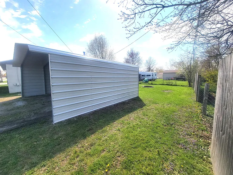 12264 Roosevelt Blvd — Photo 31