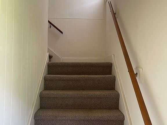 3rd image of 55 Elm St