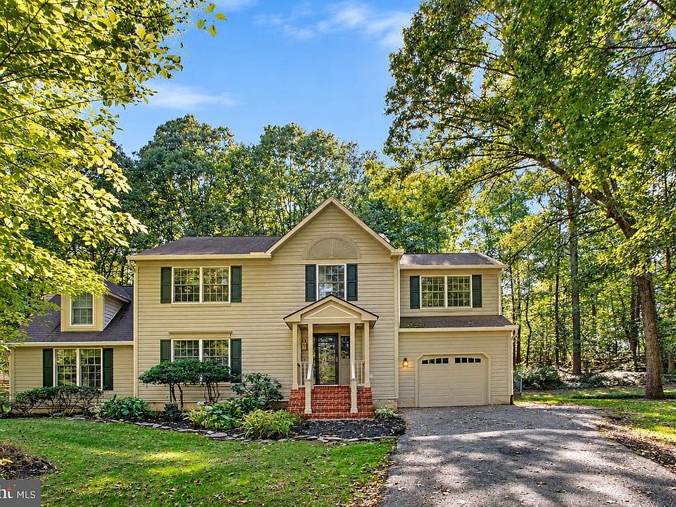 1st image of 2425 Fawn Ct