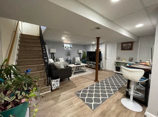 1921 Henry Rd, Rockville, MD 20851