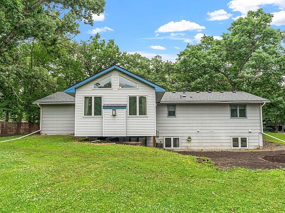 4th image of 16724 Kenyon Cir NE