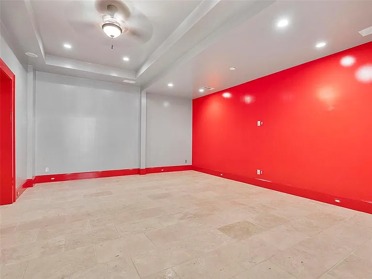 6420 Riverside Dr NW — Photo 87