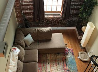 136 Bread St APT 407, Philadelphia, PA 19106