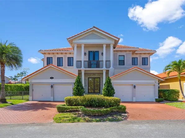 7613 SW 188th Ter, Cutler Bay, FL 33157