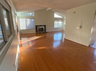 10919 Terecita Rd #B, Tujunga, CA 91042