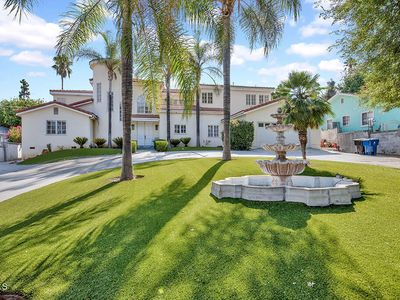 6110 Winnetka Ave, Woodland Hills, CA, 91367