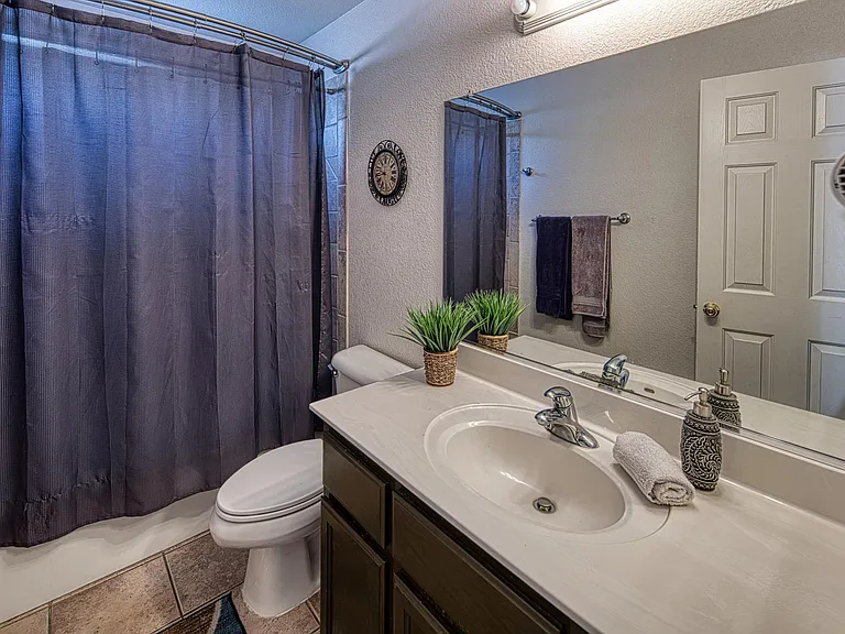 1781 Cabana Dr — Photo 11