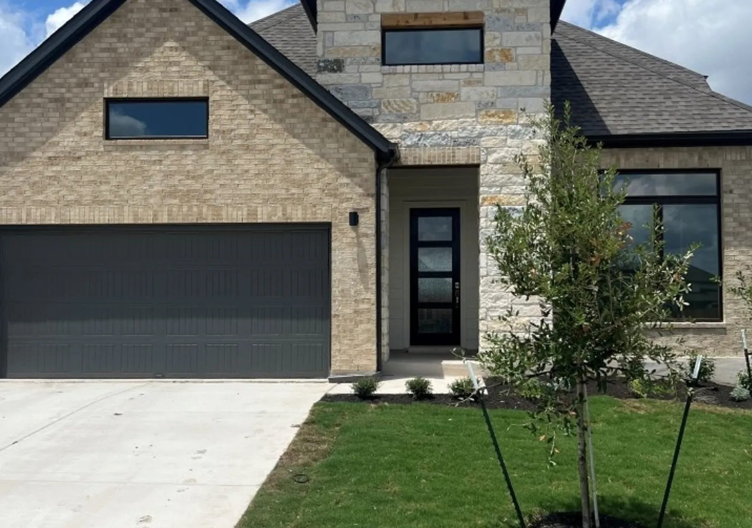 Coming Soon! 4 BR/3BA | Single Family Home | 1-Car Covered Parking | In Liberty Hill! — Photo 1
