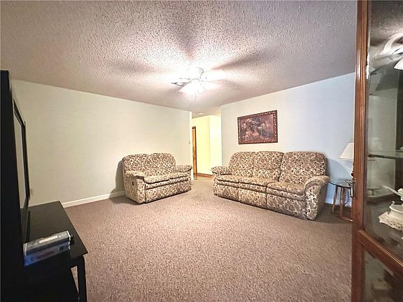 3rd image of 1517 Avenue G