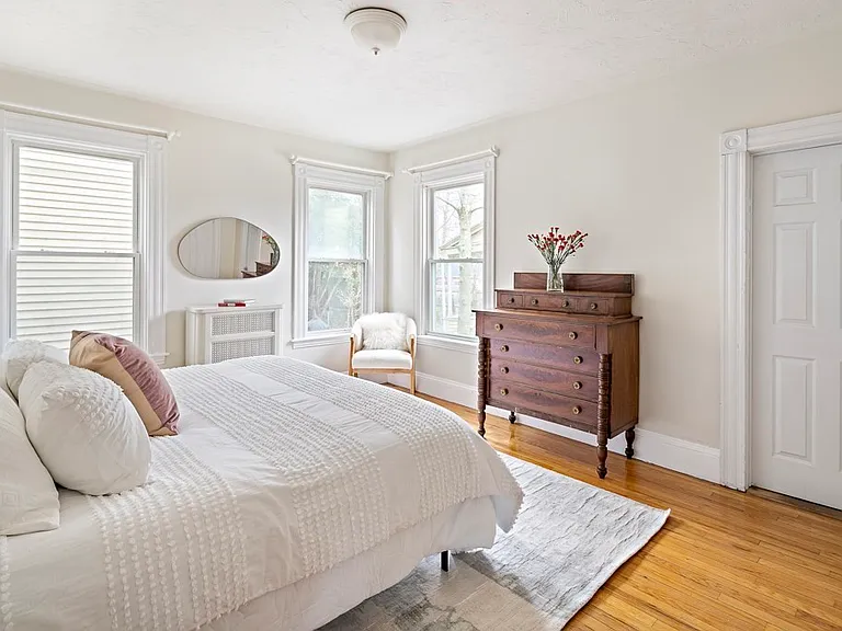 2 Hubbard Ave #1 — Photo 6