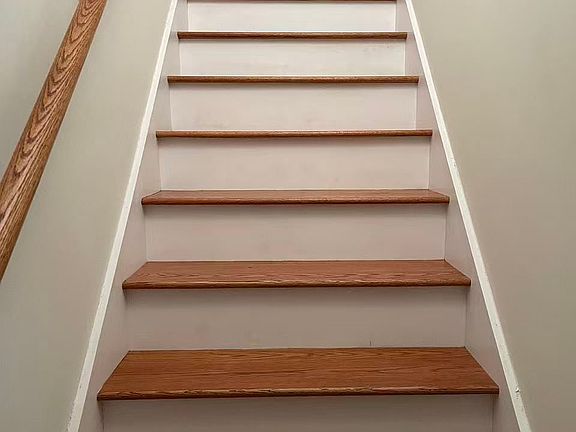 3rd image of 9 Shore Rd #2