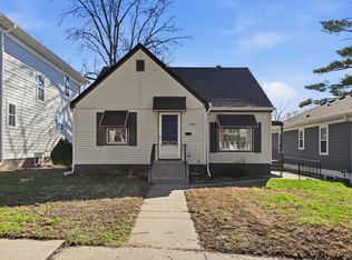 2022 Sheridan Ave N, Minneapolis, MN 55411